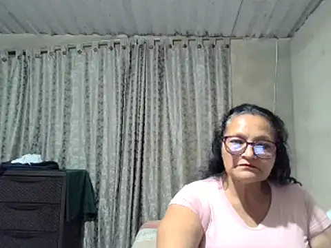  Cristal online show from October 26, 2025, 3:51 am