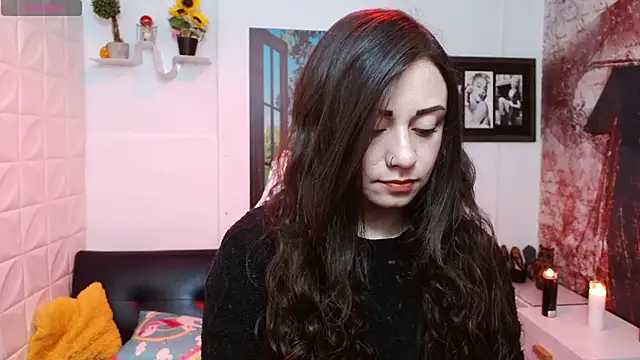 Eva Roussell online show from February 9, 2026, 2:26 pm