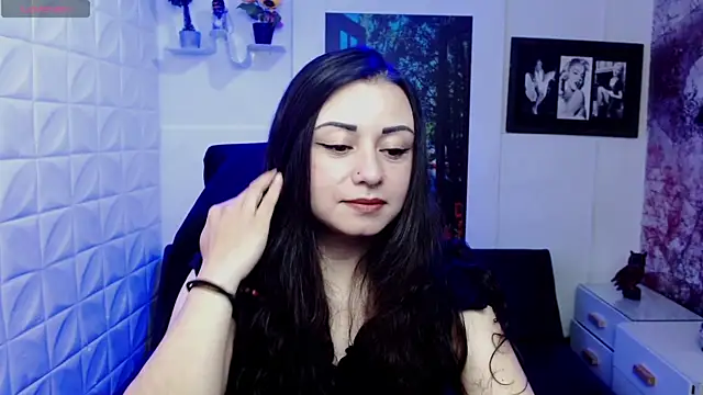 Eva Roussell online show from November 19, 2025, 2:17 pm