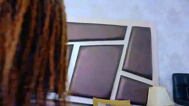 EmilieLake online show from May 26, 2026, 7:56 pm