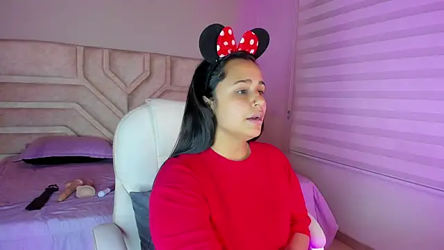  adahara queen online show from October 12, 2025, 3:19 am