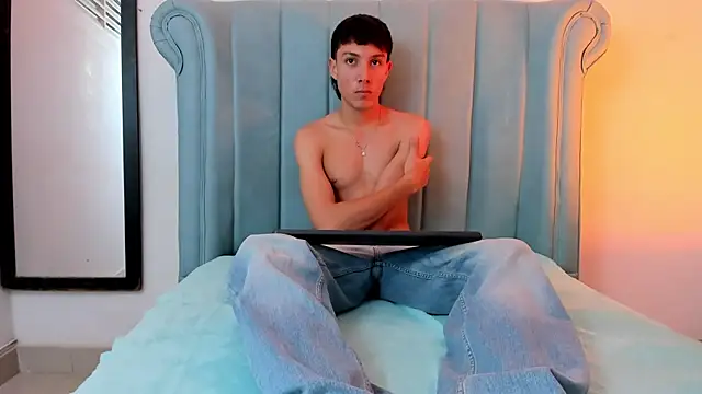 LittleDanny  online show from March 13, 2026, 3:50 pm