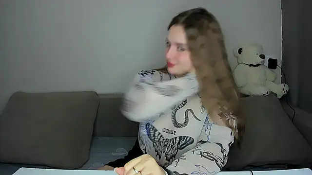 yourgem   online show from April 6, 2026, 3:13 am