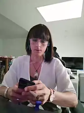 Snapshot of jenny5962 chatting on June 2, 2026, 11:21 am jenny5962 online show from June 2, 2026, 11:21 am