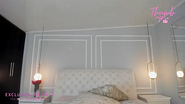Snapshot of sakura_Gomez chatting on June 18, 2026, 7:19 pm sakura Gomez online show from June 18, 2026, 7:19 pm