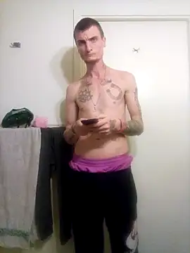 Snapshot of jizzyglizzy92 chatting on February 16, 2026, 4:44 am jizzyglizzy92 online show from February 16, 2026, 4:44 am