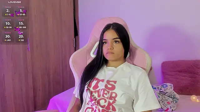 Valeri 13 online show from December 22, 2025, 10:26 am