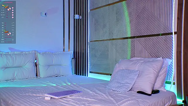 hey babyfacesss online show from October 9, 2025, 2:39 pm