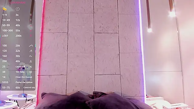 sofiiacarson online show from February 23, 2026, 7:36 pm