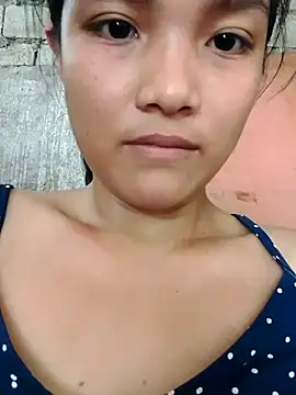 Snapshot of Pretty-Queen21 chatting on October 18, 2025, 3:08 am Pretty-Queen21 online show from October 18, 2025, 3:08 am