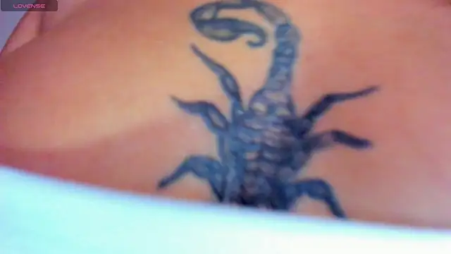 Miia colliins online show from November 18, 2025, 8:23 pm