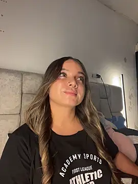 AnnyLopezzz  online show from May 20, 2026, 5:48 am