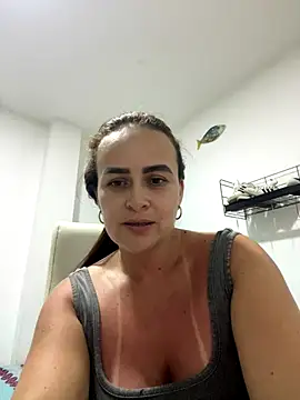 kattywil online show from November 9, 2025, 11:42 pm