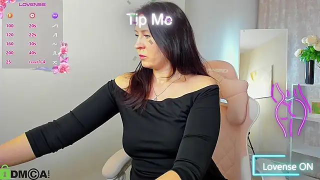 Snapshot of Lea_shadom chatting on February 22, 2026, 1:08 am Lea shadom online show from February 22, 2026, 1:08 am