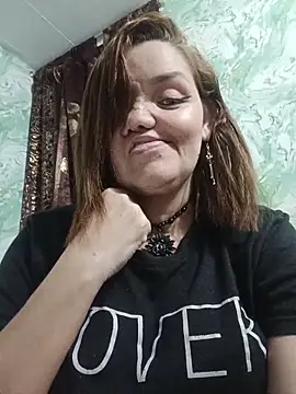 MayaLuna1 online show from October 9, 2025, 11:38 pm