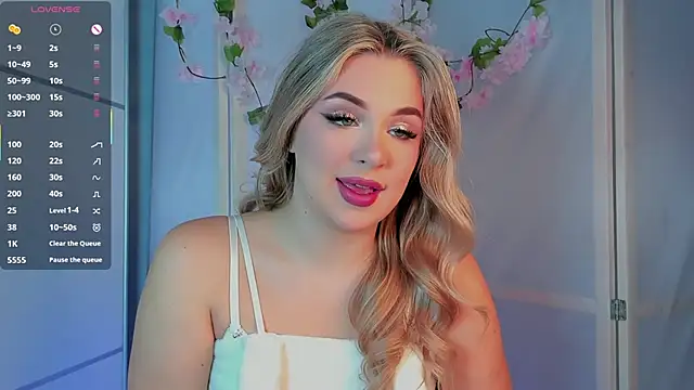 AliaBuerstatte online show from October 9, 2025, 7:14 pm