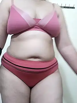 Curvy Vineeta online show from September 20, 2025, 7:08 pm