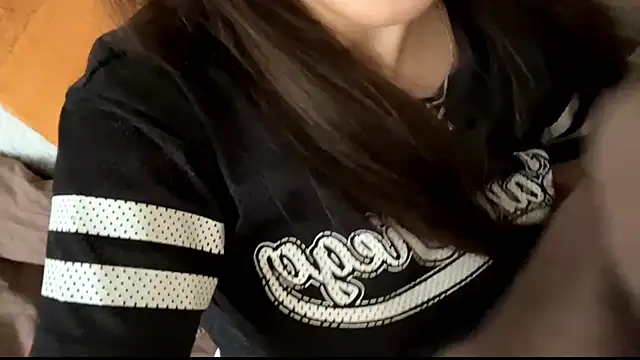 Leaf Unto online show from November 13, 2025, 11:36 am