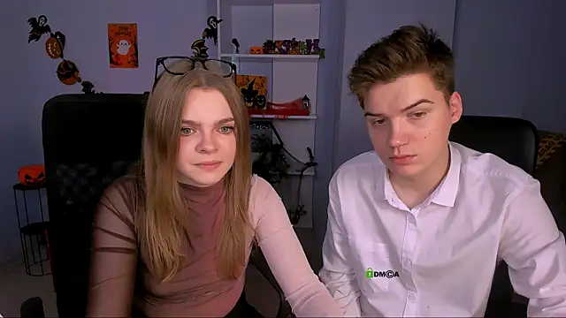 veronica bubble online show from October 27, 2025, 8:21 pm