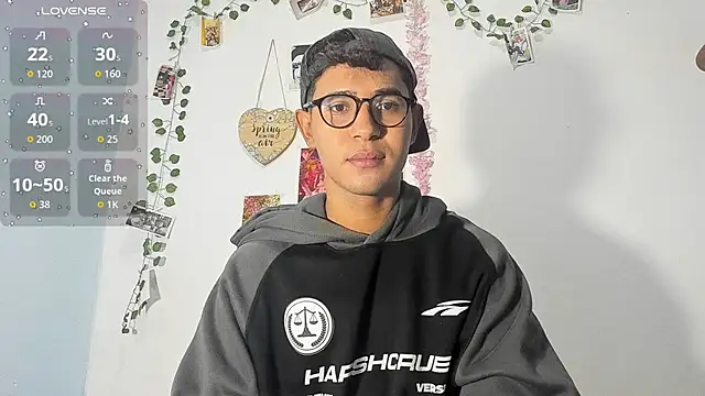 Snapshot of cute_sammy_1 chatting on November 30, 2025, 11:33 am cute sammy 1 online show from November 30, 2025, 11:33 am