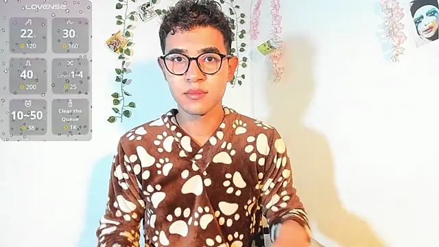 Snapshot of cute_sammy_1 chatting on September 17, 2025, 11:23 am cute sammy 1 online show from September 17, 2025, 11:23 am