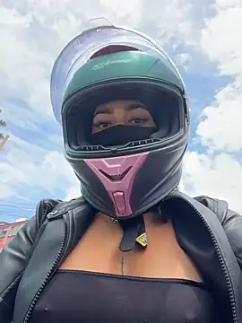 AlannaEvons online show from February 27, 2026, 6:08 pm