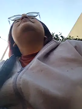 Lucyheart  online show from February 25, 2026, 10:42 pm