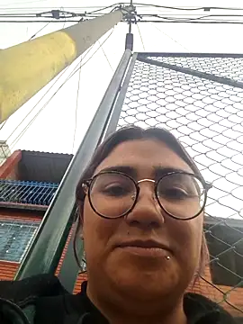 Lucyheart  online show from February 3, 2026, 9:09 pm