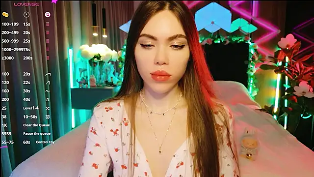 MimiFors online show from September 25, 2025, 5:30 pm