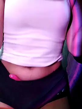 luna love xoxo online show from October 17, 2025, 7:48 pm