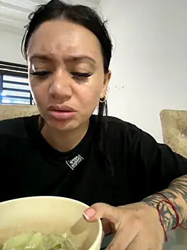 RebeccaGolden online show from September 9, 2025, 3:21 pm