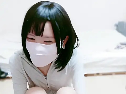 maika chan online show from September 13, 2025, 1:00 pm