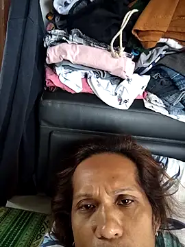 Snapshot of Creamycumdollx chatting on October 24, 2025, 10:53 pm Creamycumdollx online show from October 24, 2025, 10:53 pm