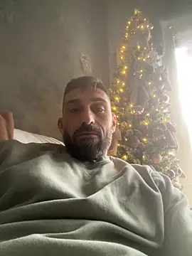 GmGit online show from December 1, 2025, 1:56 pm