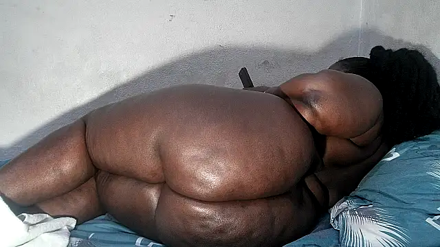 Snapshot of ASSQUEEN37Xx chatting on November 23, 2025, 8:57 am ASSQUEEN37Xx online show from November 23, 2025, 8:57 am