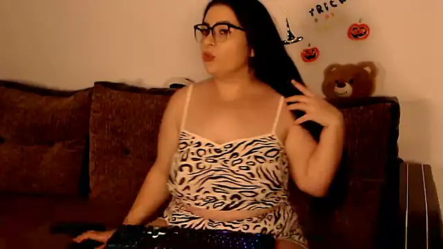 SpecialMonique online show from October 21, 2025, 9:25 pm