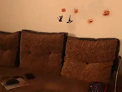 SpecialMonique online show from October 28, 2025, 10:52 pm