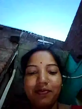 Snapshot of Seema_guptaji chatting on May 28, 2026, 11:43 pm Seema guptaji online show from May 28, 2026, 11:43 pm
