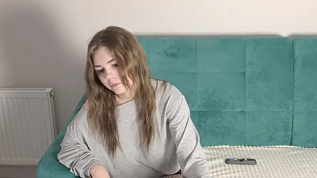 LeksaLove online show from November 20, 2025, 7:14 pm