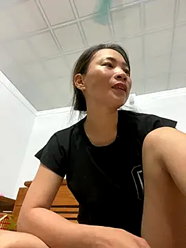Skinny vuet online show from October 5, 2025, 2:52 pm