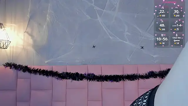 Snapshot of Lexyy_Bluee chatting on October 16, 2025, 3:20 pm Lexyy Bluee online show from October 16, 2025, 3:20 pm