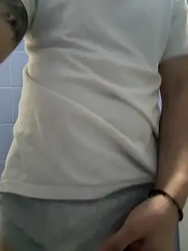 9999Alez online show from October 30, 2025, 2:43 am