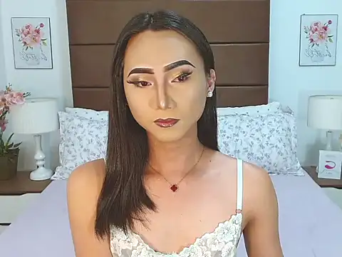 BlaireWilzon online show from April 18, 2026, 8:38 am