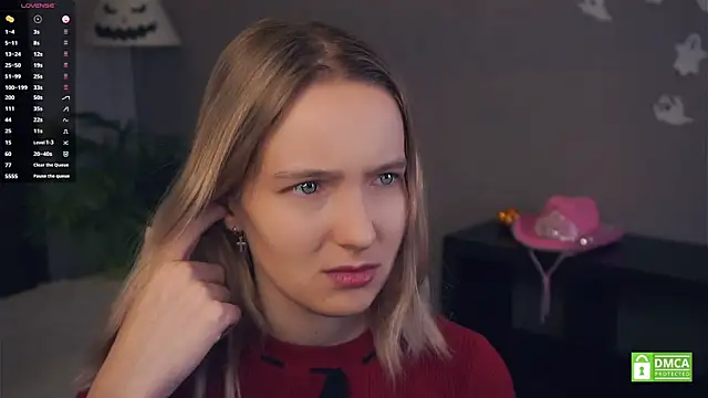 HongTomczak online show from November 7, 2025, 7:35 am