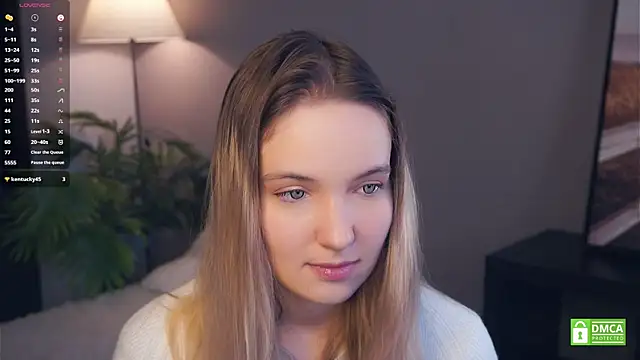 HongTomczak online show from October 29, 2025, 7:29 am