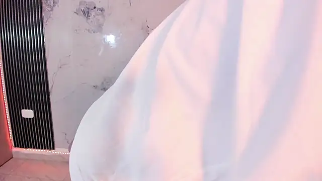 Mia Duarte1 online show from March 6, 2026, 8:59 pm