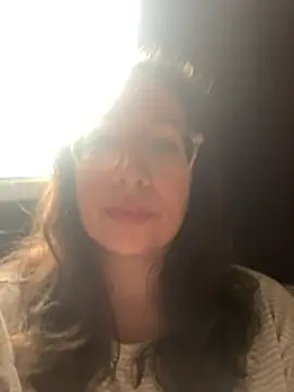 RosaFreya online show from March 13, 2026, 9:47 am