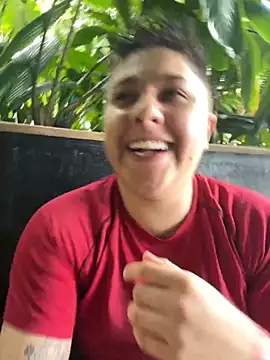 IanGilbert online show from October 26, 2025, 7:47 pm