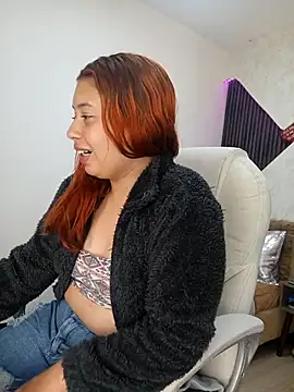 roxana santini online show from December 13, 2025, 8:04 pm