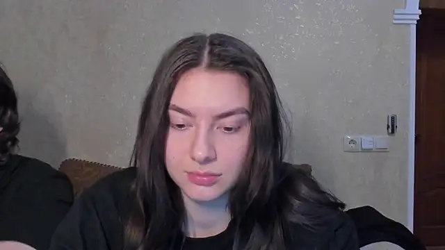 Snapshot of muuur_fam chatting on January 12, 2026, 7:09 pm muuur fam online show from January 12, 2026, 7:09 pm